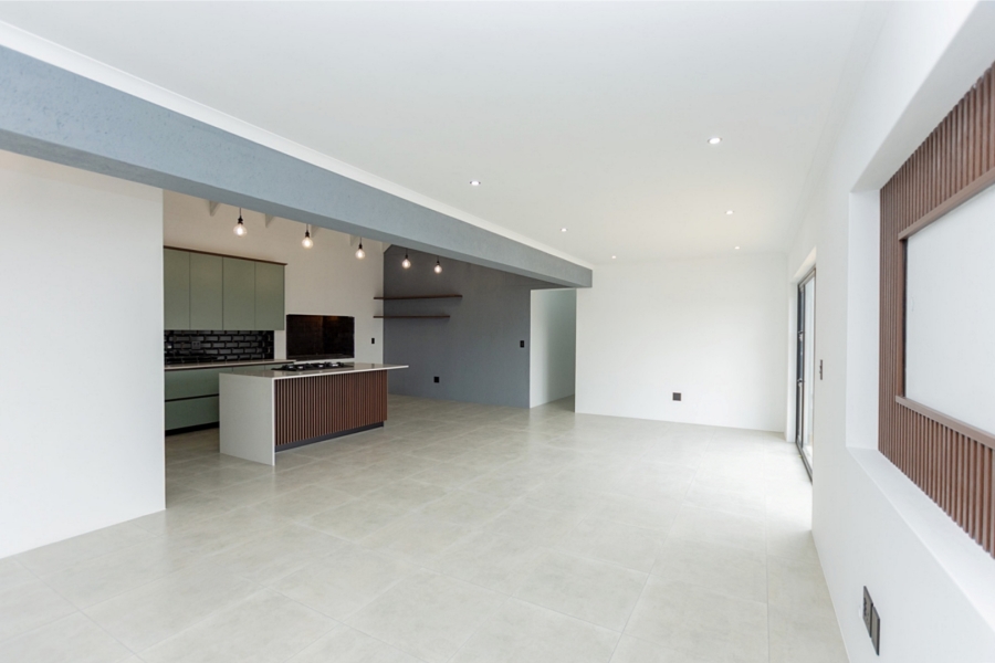 3 Bedroom Property for Sale in Myburgh Park Western Cape